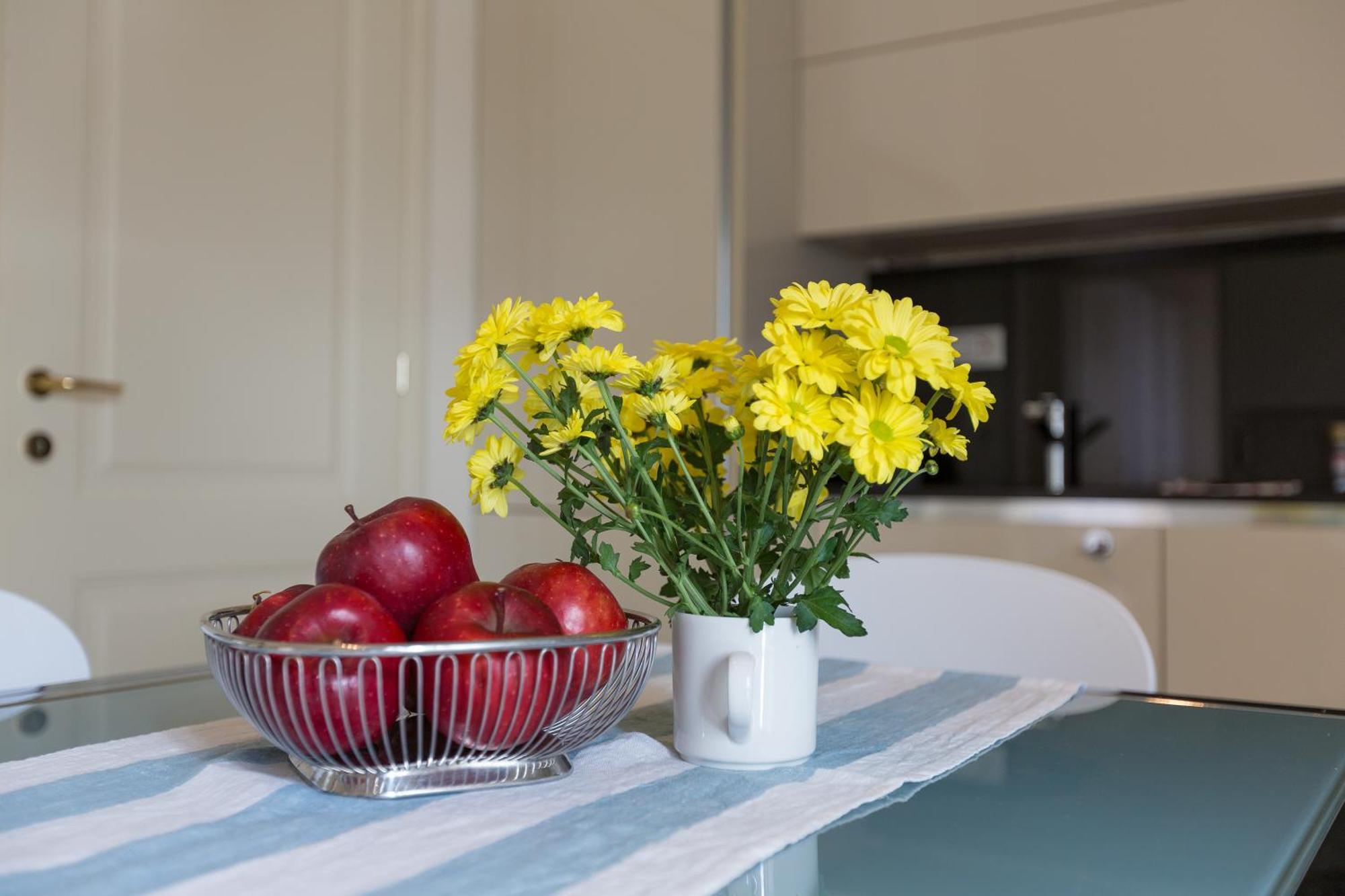 Near The Port-elegante Con Vista Sui Canali Apartment Livorno