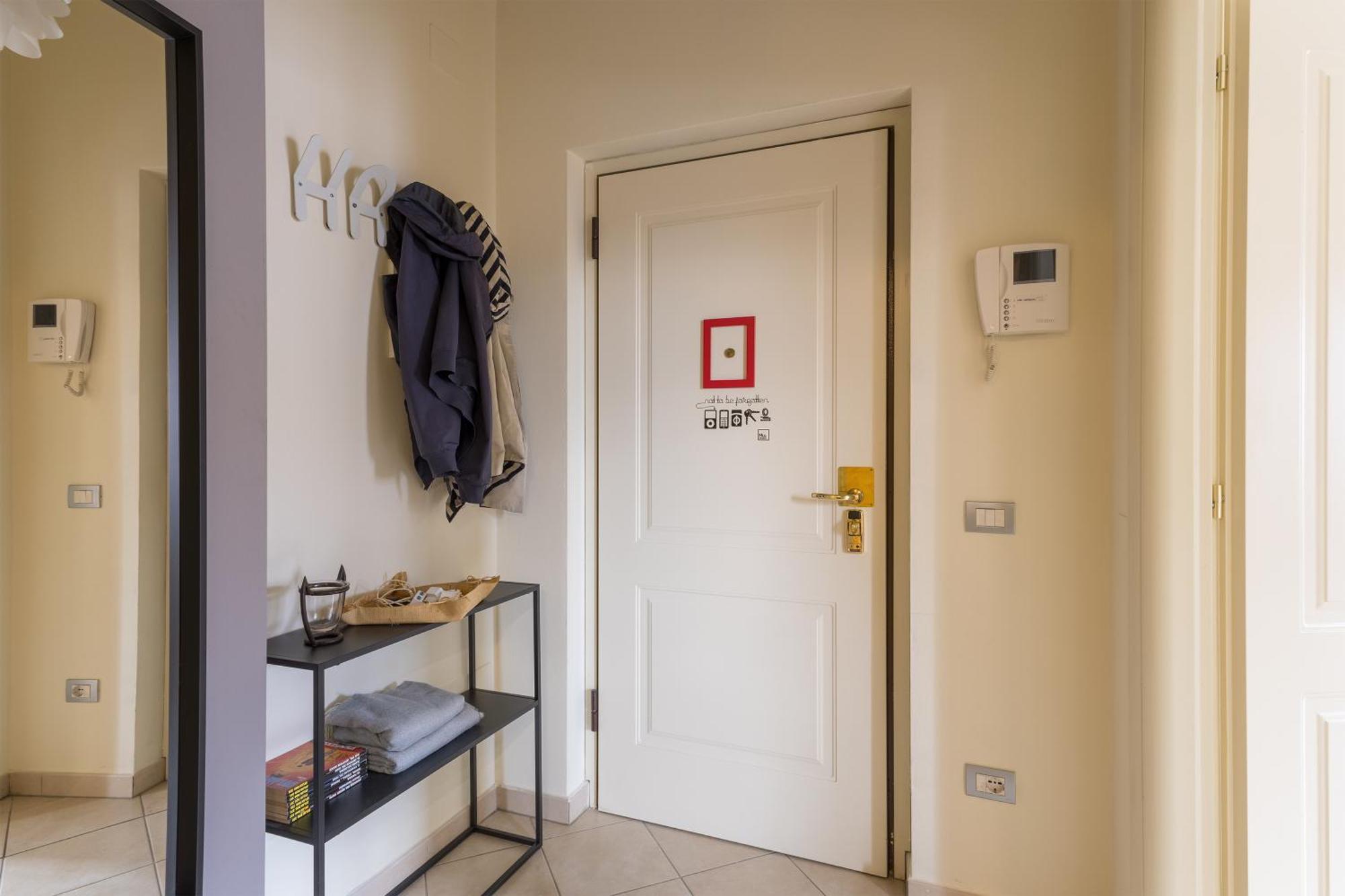 Apartment Near The Port-elegante Con Vista Sui Canali